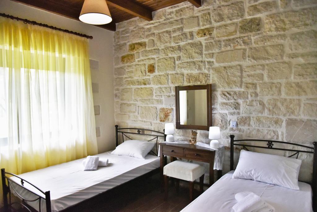 Little House On The Prairie - Chania Katokhorion  Luaran gambar
